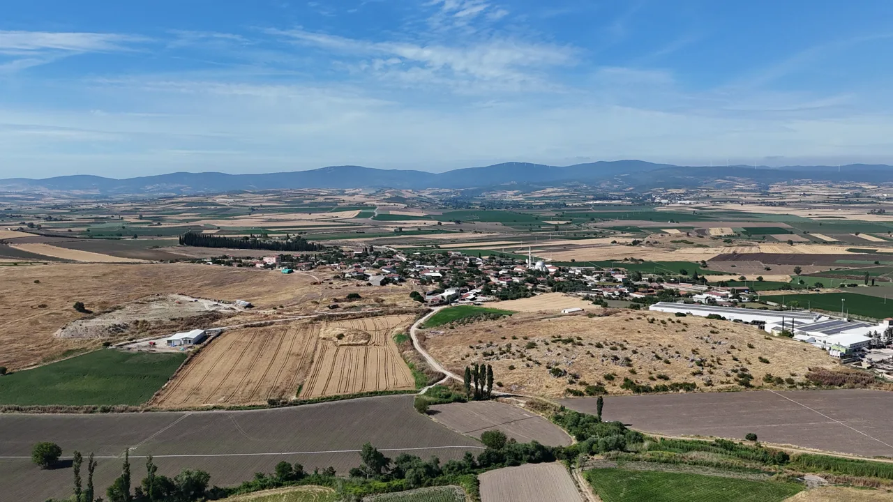 Bursa Karacabey Tophisar Mahallesi 1.670 m2 yerleşim içi arsa